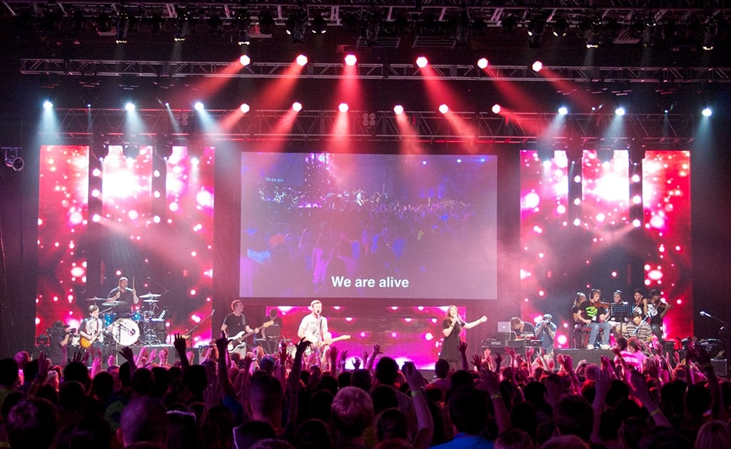 Second Baptist Houston Worship Concert with LED Screens by PixelFLEX Showing Crowd