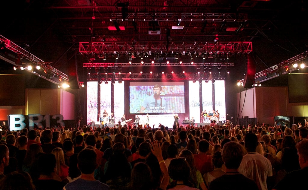 Second Baptist Houston Worship Concert with LED Screens by PixelFLEX
